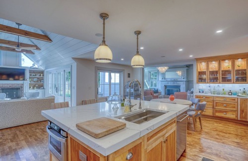 Historic District Casa | Pure Elegance in Historic, Downtown Lewes