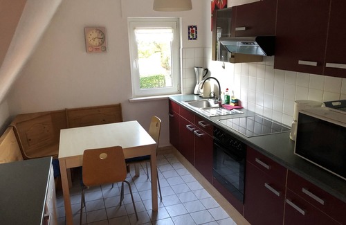Ebenshausen Apartamento | Puro disfrute de la naturaleza en la ruta ciclista del valle de Werra