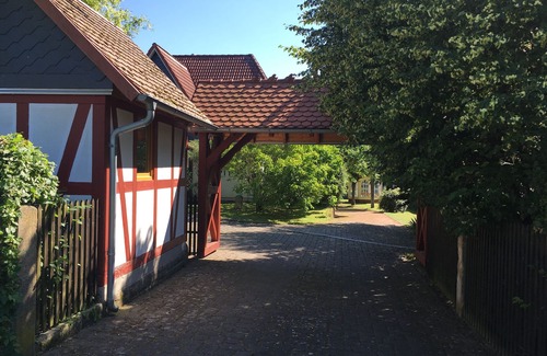 Ebenshausen Apartamento | Puro disfrute de la naturaleza en la ruta ciclista del valle de Werra