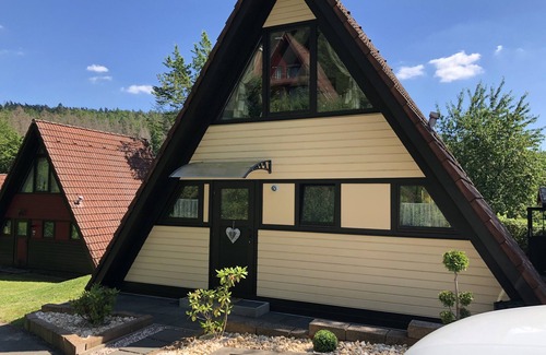 Machtlos Casa | Acogedora casa de vacaciones en una zona tranquila Ronshausen Hessen
