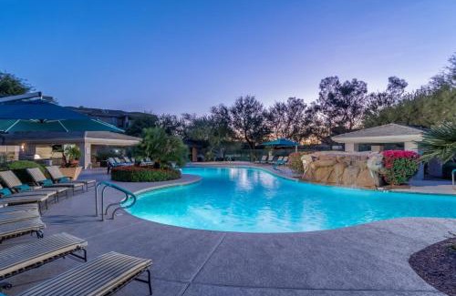 Kierland Apartamento | Pure Suites Furnished Two Bed Apts Pool Gym Scottsdale Quarter Kierland Commons