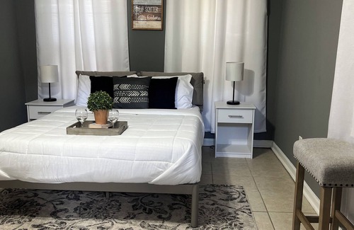 Missouri City Casa | PureLife Home W/ Modern Comfort