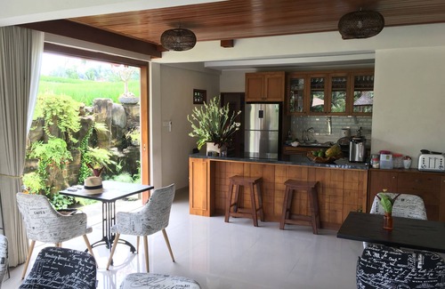Sambahan Cama Y Desayuno | Puri Raya Villa Ubud
