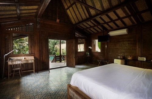 Lodtunduh Hotel | Puri Tupai
