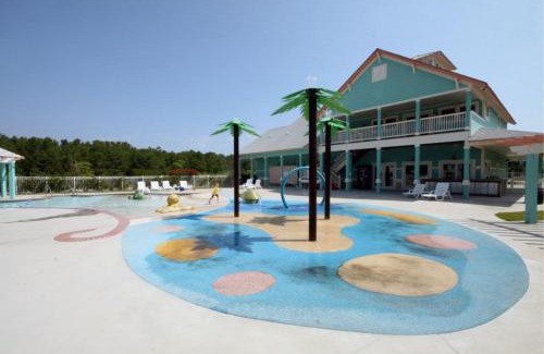 Bermuda Bay Casa | Purple Pearl