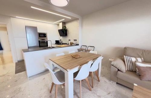 Almunecar Apartamento | PUSHE Marina del Este Beach & Sport 2