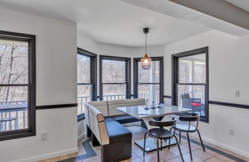 Putnam Valley Apartamento | Putnam Valley Estate 4BR - Hot Tub Fireplace