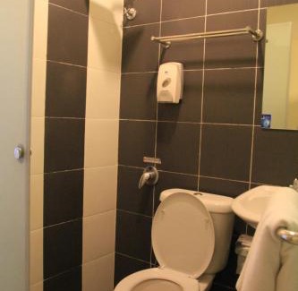 Seri Kembangan Hotel | Putra One Avenue Hotel