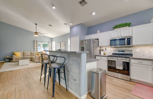 Power Ranch Casa | Charming Gilbert Home w/ Patio & Putting Green!