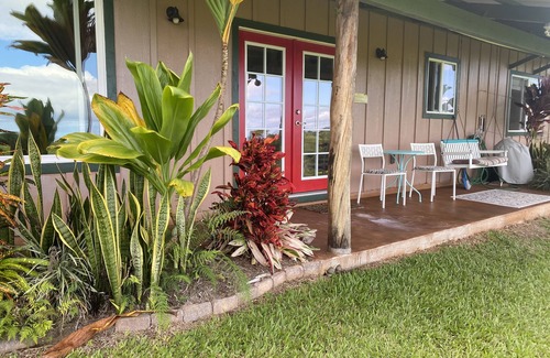 Papaikou Apartamento | Puumoi ocean view hideaway
