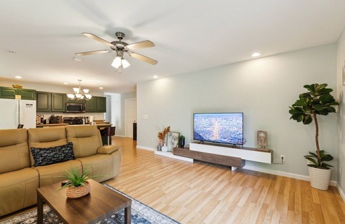 Helmsburg Cabaña | Puzzle Peak 3 Bedroom Cottage