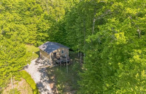 Helmsburg Casa | Puzzle Peak cottage