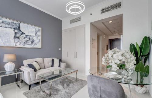 Dubai Apartamento | PVH - Chic Studio with Golf Course View - Carson A