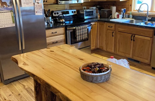 Westford Cabina | Pymatuning Lake Log Home