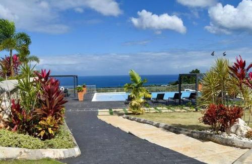 Summerfield Casa | Pyramid Diamond