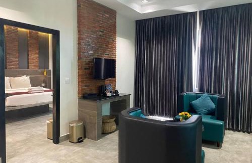 Serei Saophoan Hotel | Pyramid Hotel & Spa