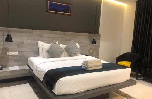 Serei Saophoan Hotel | Pyramid Hotel & Spa