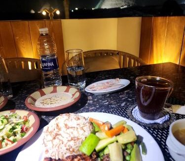 Giza Cama Y Desayuno | Pyramids Holiday Escape