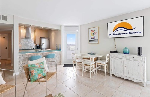 Ocean City Casa | ⭐️Pyramind 18F EPIC HUGE Balcony Oceanfront Pool VIEWS⭐️