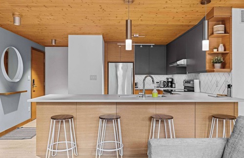 Teepee Town Condominio | Pyrenees #202 - LEED Gold Certified!