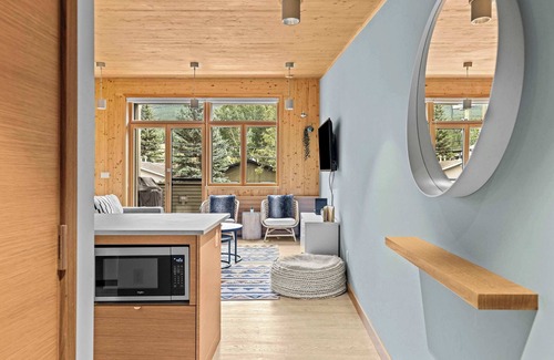 Teepee Town Condominio | Pyrenees #202 - LEED Gold Certified!