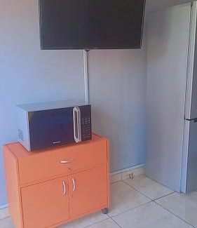 Rustenburg Casa | Pythons Guest Lodge