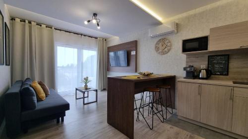 Lodz Apartamento | Q Apart PL 2 lub 3 pokojowe klimatyzowane apartamenty przy Manufakturze z garażem Gratis, FV