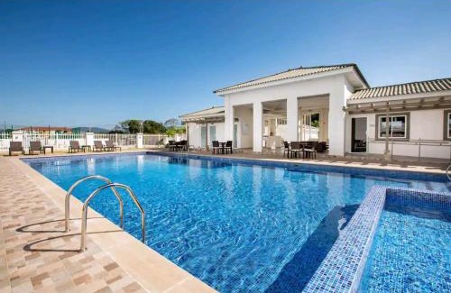 Juan Diaz Casa | Quédate con sulay habitación a 5mint del aeropuerto
