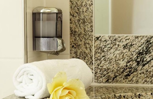 Maxglan Hotel | Habitación cuádruple con baño y aseo - Villa Ceconi, hotel