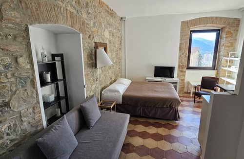 Potenza Casa | Quadruple Studio Double and Sofa Bed - Private Bathroom Inside