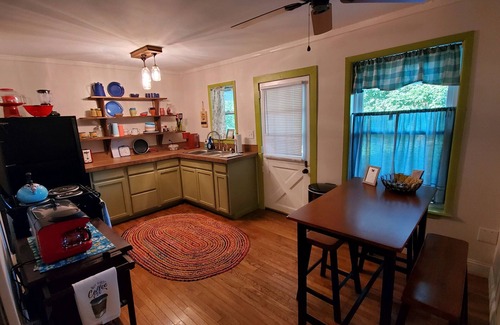 Milo Otro | Quaint 3 Bedroom Farmhouse near Lone Grove, Oklahoma