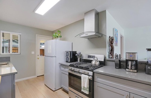 Goleta Casa | Quaint 3-bedroom house in Goleta for a relaxing getaway