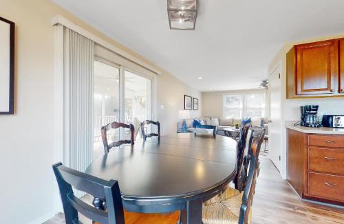 Ocean View Casa | Quaint Acres 32901 Sallys Dr