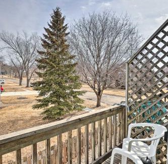 Akron Apartamento | Quaint Akron Studio - Near Parks and Hunting!