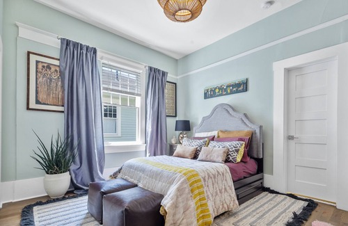 Mebane Casa | Quaint and Warm 2BR Cottage Close to 85/40, WiFi