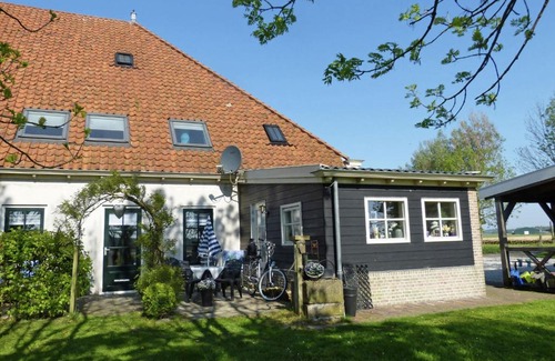 Egmond aan den Hoef Apartamento | Quaint Apartment in Egmond aan den Hoef near the Sea