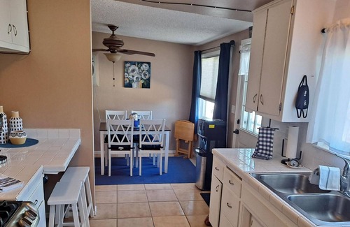 North Edwards Casa | QUAINT B&B UBICADO EN EL CONDADO DE KERN