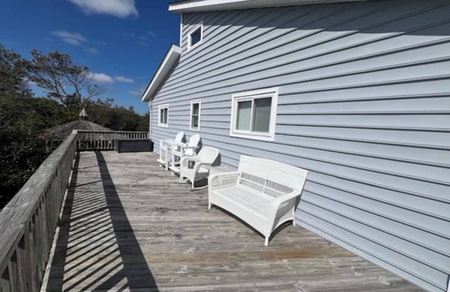 Corolla Cabaña | Quaint Beach Cottage in 4WD-OBX