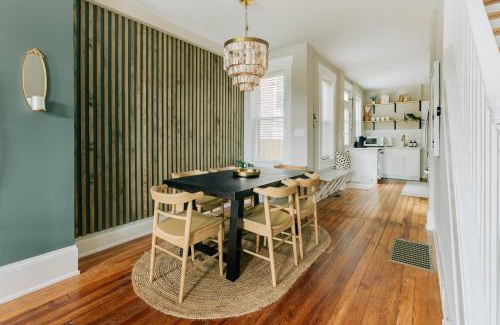 Lancaster Casa | Quaint Boho Home in Lancaster City