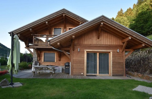 Travexin Chalet De Esquí | Pintoresco Chalet en La Bresse con Sauna
