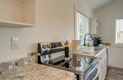 Concord Casa | Quaint Concord Home w/ Covered Porch: Near Hiking