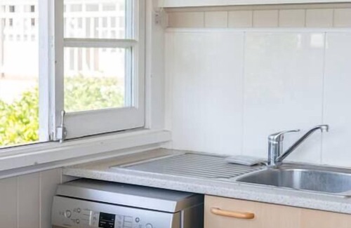 Annerley Apartamento | Quaint & Cosy 1 Bedroom Apartment in Queenslander.