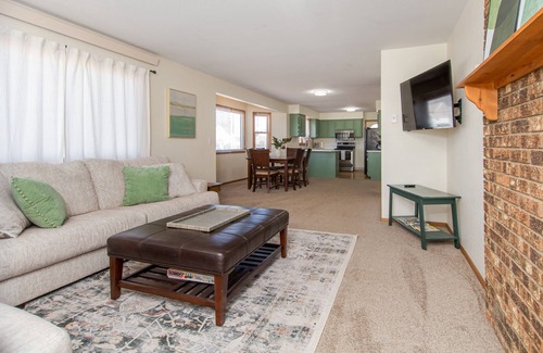 Rapid City Casa | Quaint, Cozy Duplex Stay in Rapid City