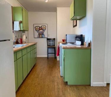 Astoria Casa | Quaint Downtown Cottage