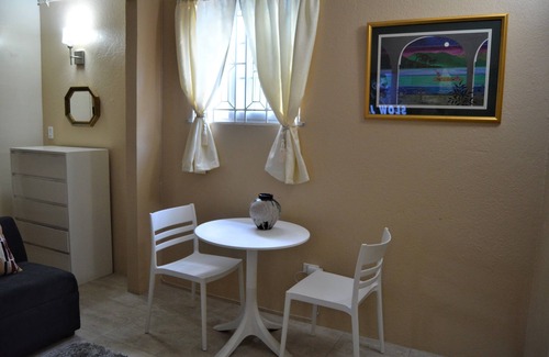 Barbican Apartamento | Quaint Guest Flat in Kgn 6, 1bed/1bath