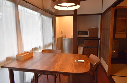 Miyanoura Casa | Quaint House Naoshima