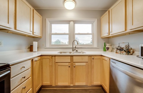 Ripley Cabaña | Quaint Ripley Retreat - 5 Mi to Ripley Beach!