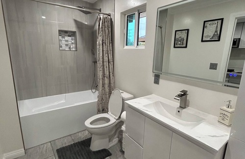 Harbor Apartamento | Quaint studio with AC in lovely Lakewood