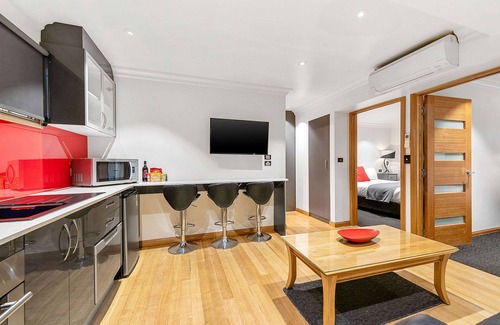 Launceston CBD Hotel | Quality Hotel Colonial Launceston