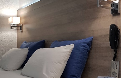 Le Mans Hotel | Quality Hotel Le Circuit - Le Mans